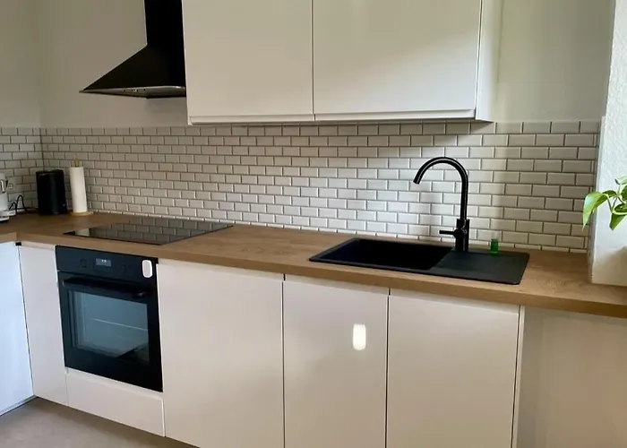 Nahe Messe Und Uniklinikum Mit Stellplatz * Essen